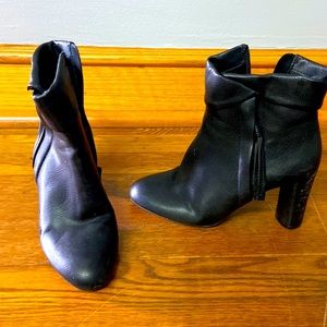 Impo boot heels, size 7